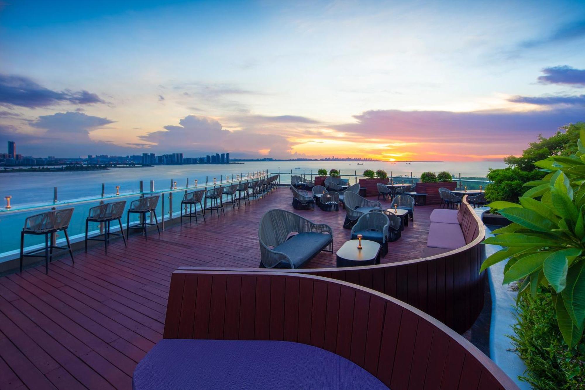 Intercontinental Haikou Seaview By Ihg Bagian luar foto